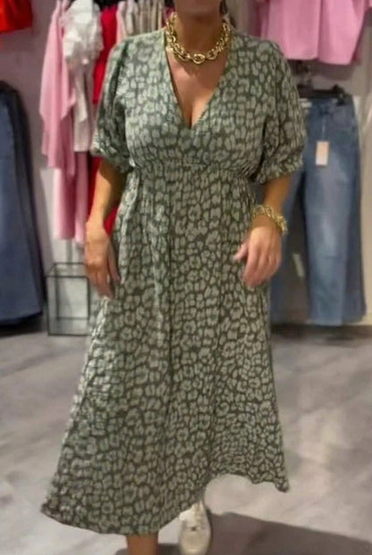 Valeria | Vestido de mujer con cuello en V y estampado